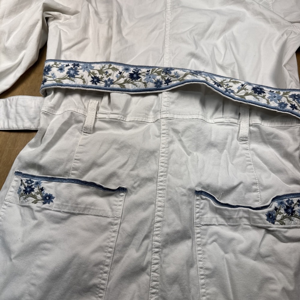 Driftwood Women's M Embroidered Floral Shortall Romper White Boho Hippie Floral - Picture 14 of 15